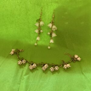 LILY OF THE VALLEY DROP EARRINGS AND BRACELET NIP